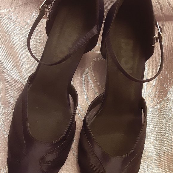 Ladies Latin/Rhythm Ballroom Shoes - Picture 2 of 2